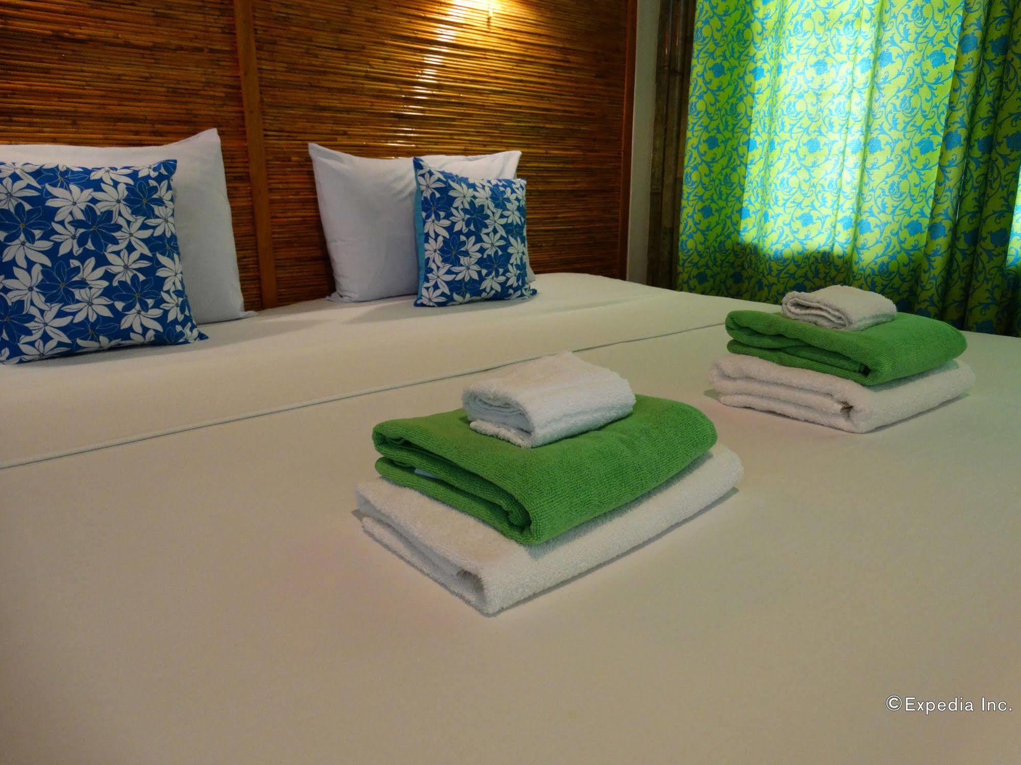 Mayfair Resort Panglao Exterior foto