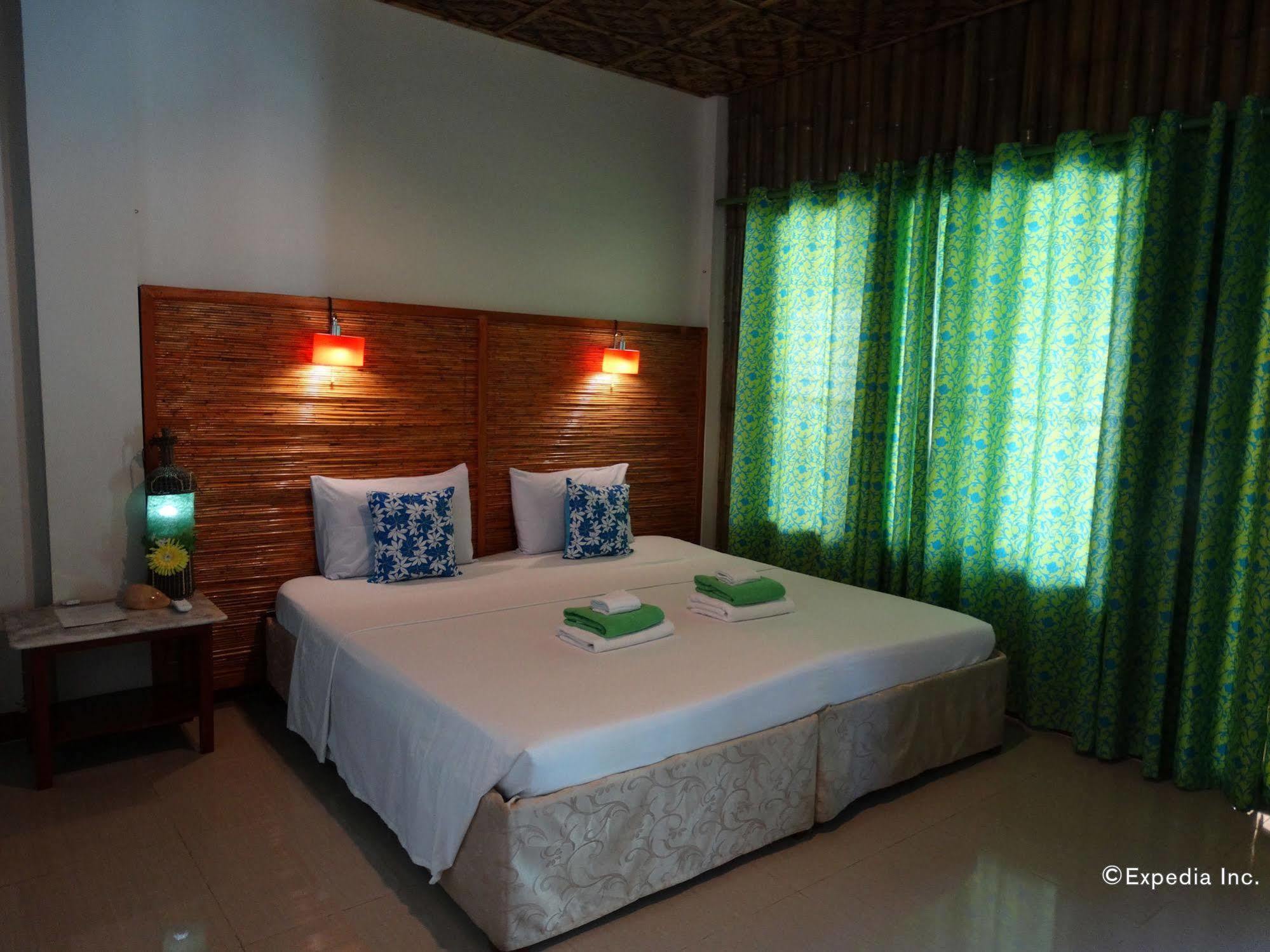 Mayfair Resort Panglao Exterior foto